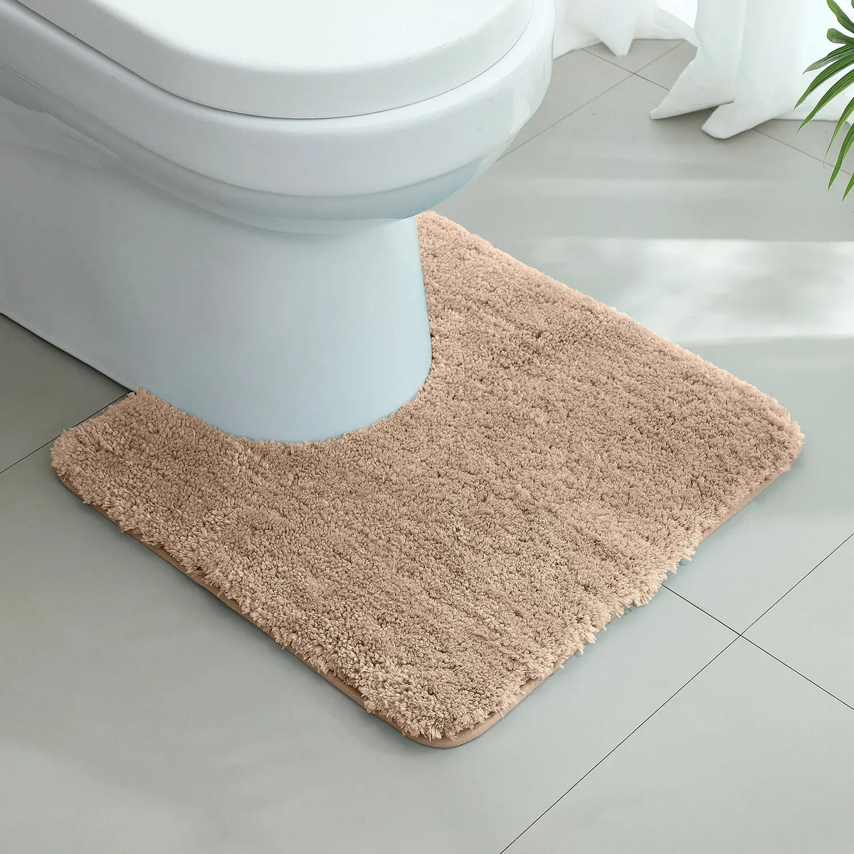 ComfortCurve™ שטיח אמבט פרוותי פרימיום – רכות וספיגה גבוהה